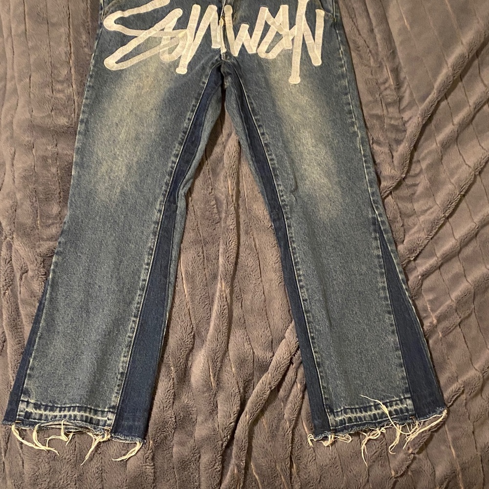 Blue Denim Flared Jeans with White Graphic